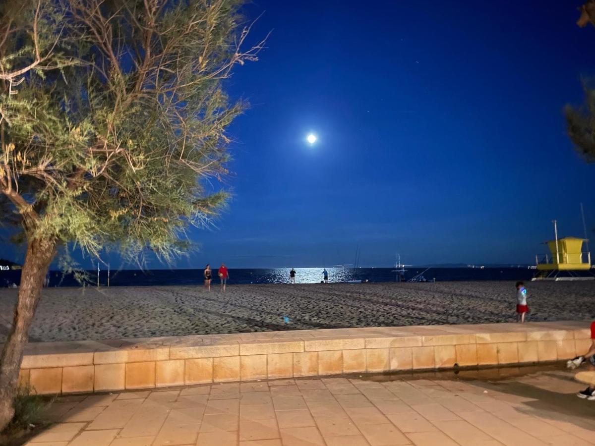 Santa Beach Росес Екстериор снимка